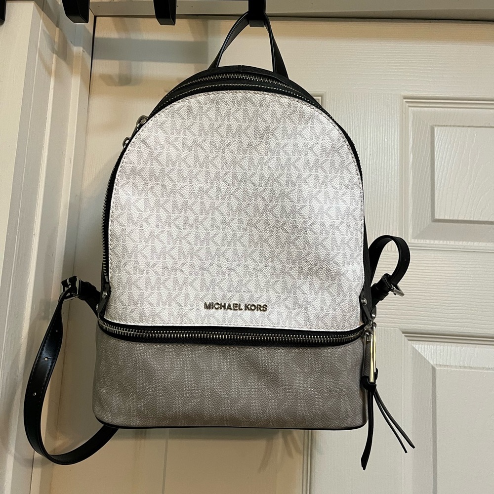 Limited Run* Michael Kors White and Gray Backpack - Medium